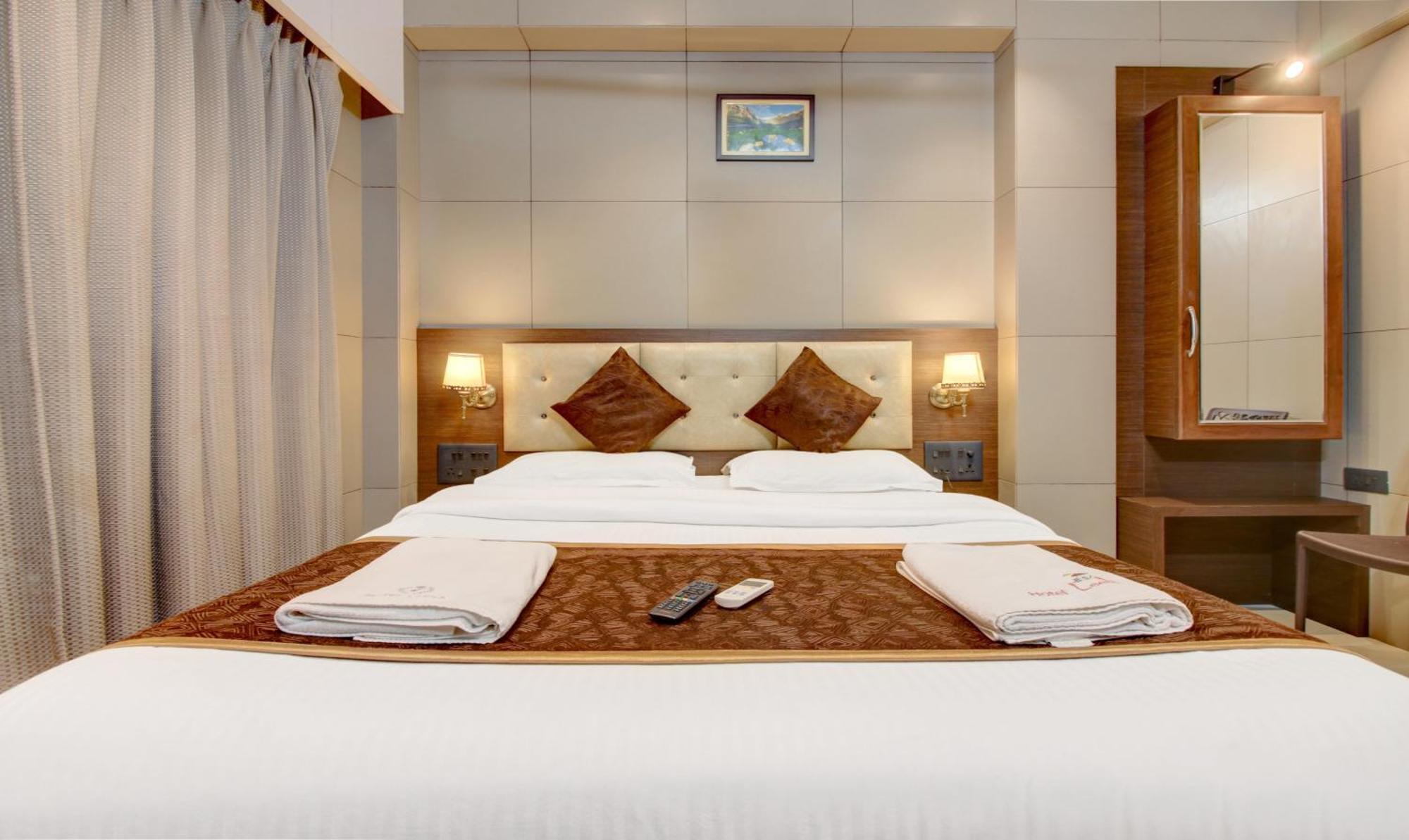 Hotel Leela Kalján Kültér fotó